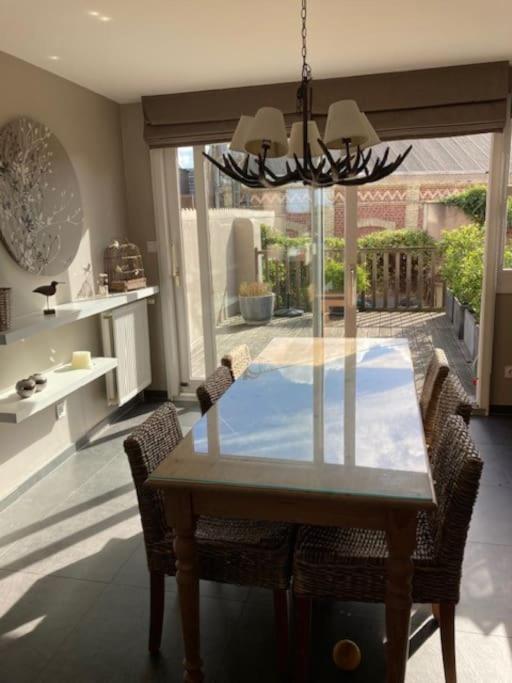 Agreable Et Spacieuse Maison Centre Ville Saint-Omer 外观 照片